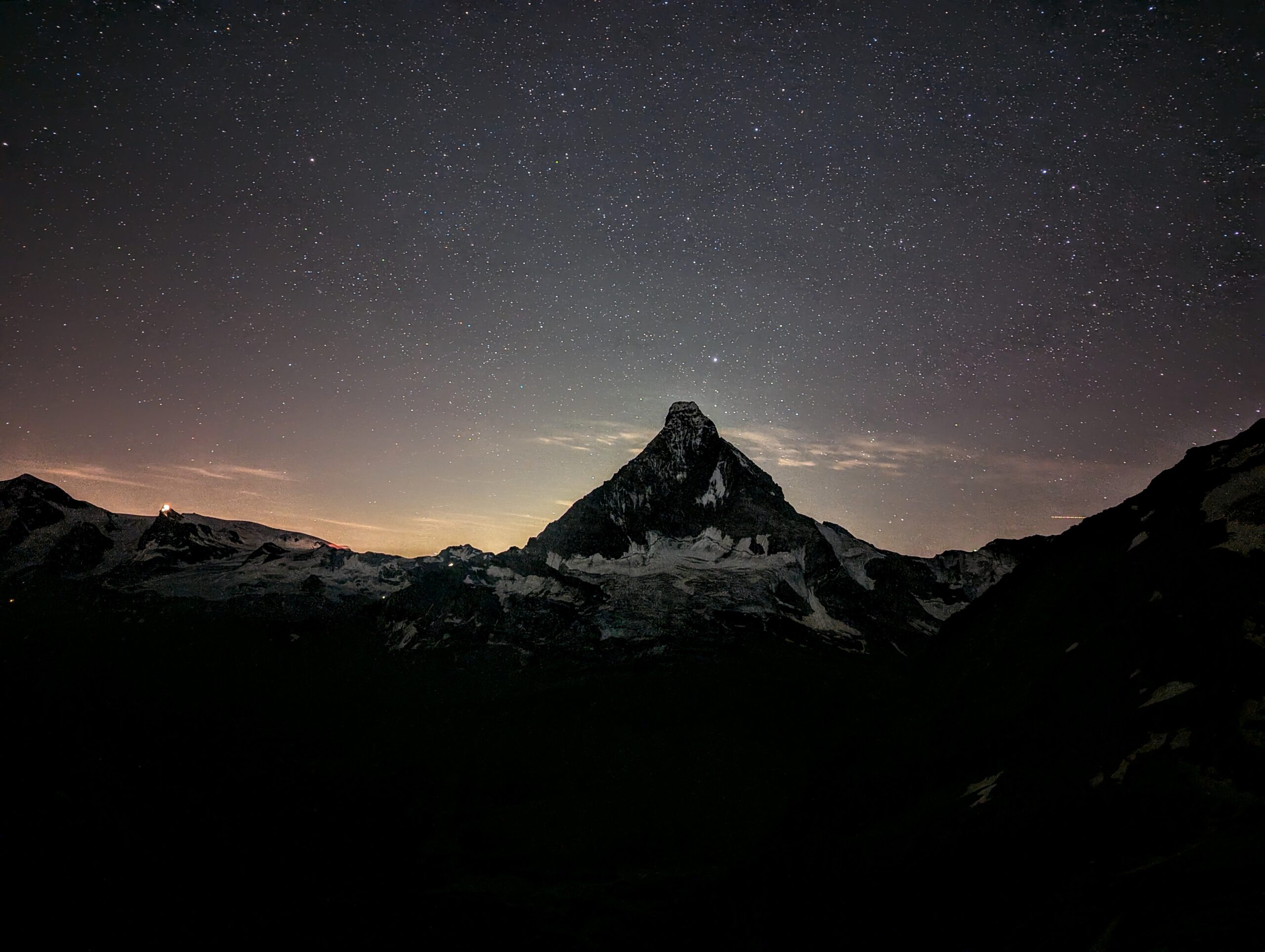 PXL 20240811 013809762.NIGHT3